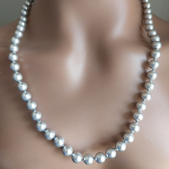 Elegant Blue and Silver Jewelry Set - Picture 4 of 16